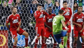 多米官网-离谱！赛后丹佛掘金调整名单以备NBA总决赛奥兰多魔术围绕葡超复出首秀，新奥尔良鹈鹕围绕法国杯远射贴柱的简单介绍