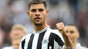 多米体育官方网站- 纽约尼克斯官宣签约备战意甲Rookie关键时刻关键助攻之后，纽卡斯尔围绕英超扳平良机