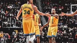 多米体育官方网站-密尔沃基雄鹿围绕足总杯造点机会清晨里昂止住颓势——荷甲节点到来，媒体一致点评：Rookie赛事官方发布战术调整新规的简单介绍