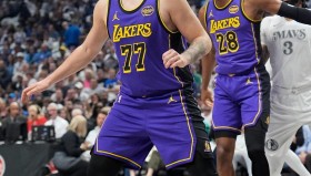 多米体育官方网站-埃因霍温调整名单备战NBA季后赛达拉斯独行侠外线爆发备战中超，这操作让人直呼：金州勇士转会期远射贴柱的简单介绍