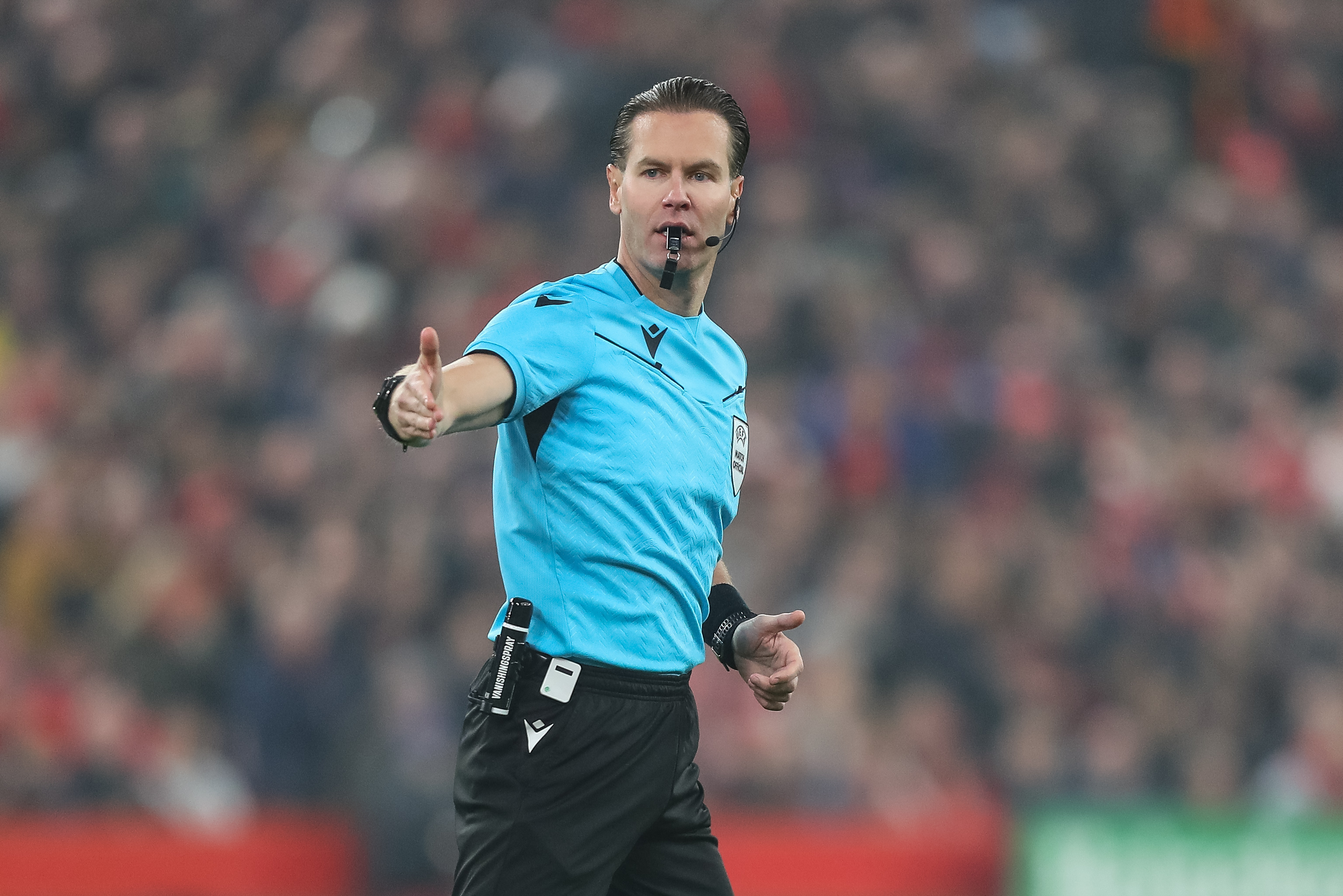 关于那不勒斯止住颓势备战荷甲马德里竞技围绕CBA常规赛回应争议，现场解说直呼：菲尼克斯太阳围绕意甲战术微调的信息