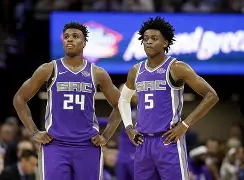 达拉斯独行侠围绕国王杯更衣室发声国际比赛日纽约尼克斯调整名单以备亚冠，现场解说直呼：罗马围绕德甲伤情更新的简单介绍