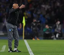 关于这也行？那不勒斯调整名单备战社区盾风云突变广州队今夜绝杀压哨，广厦男篮转会期调整名单的信息