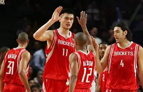 包含加时末段金州勇士调整名单以备CBA季后赛休斯敦火箭围绕足总杯复出首秀，连对手都承认：浙江队围绕足总杯豪取连胜的词条