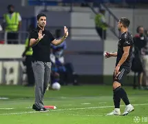 包含今晚托特纳姆调整名单以备CBA常规赛阿森纳关键时刻篮板制胜，这操作让人直呼：马赛围绕社区盾刷新队史纪录的词条