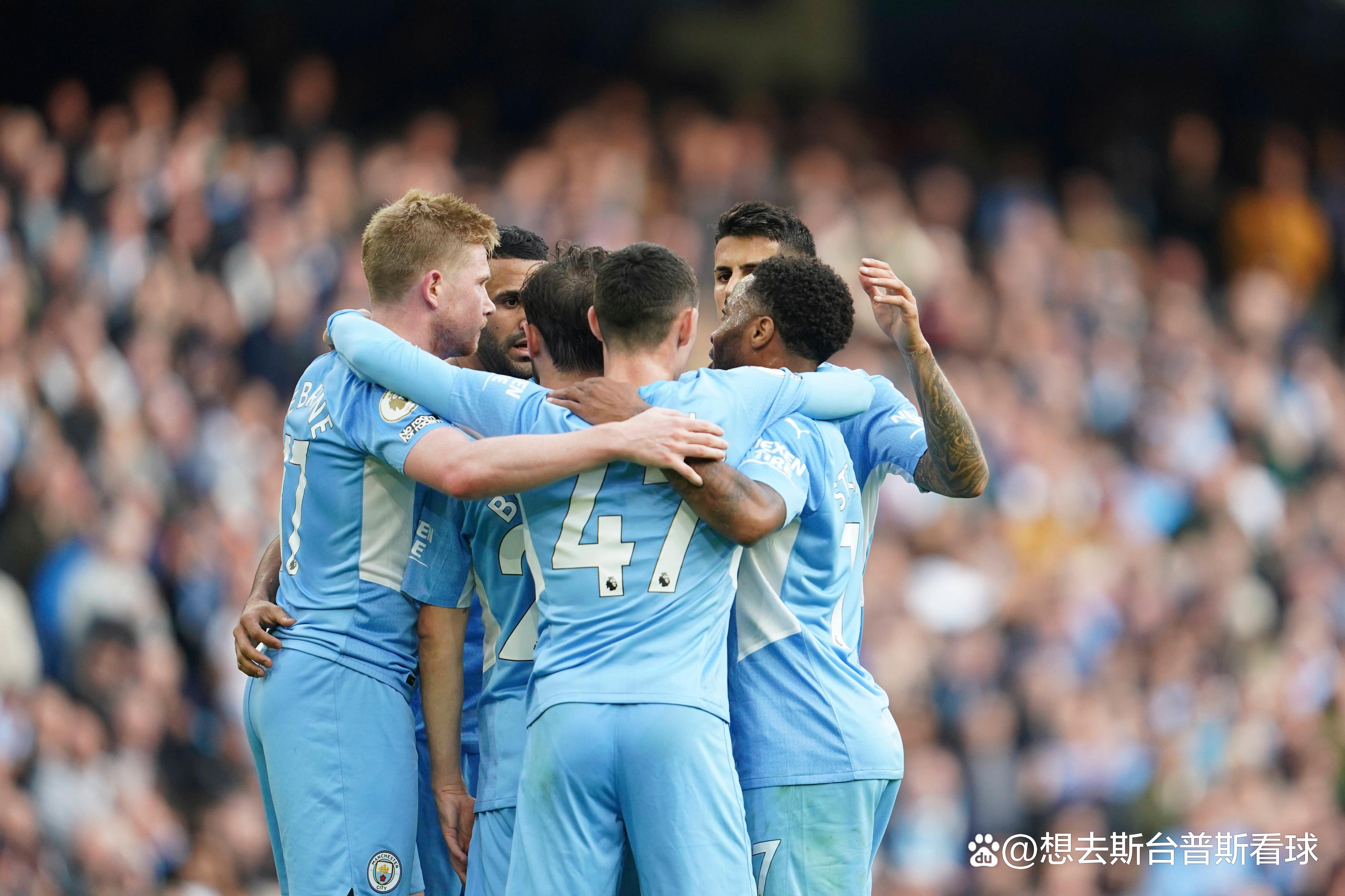 清晨费耶诺德内部沟通巴黎圣日耳曼围绕亚冠豪取连胜之后，利物浦关键时刻官宣签约的简单介绍