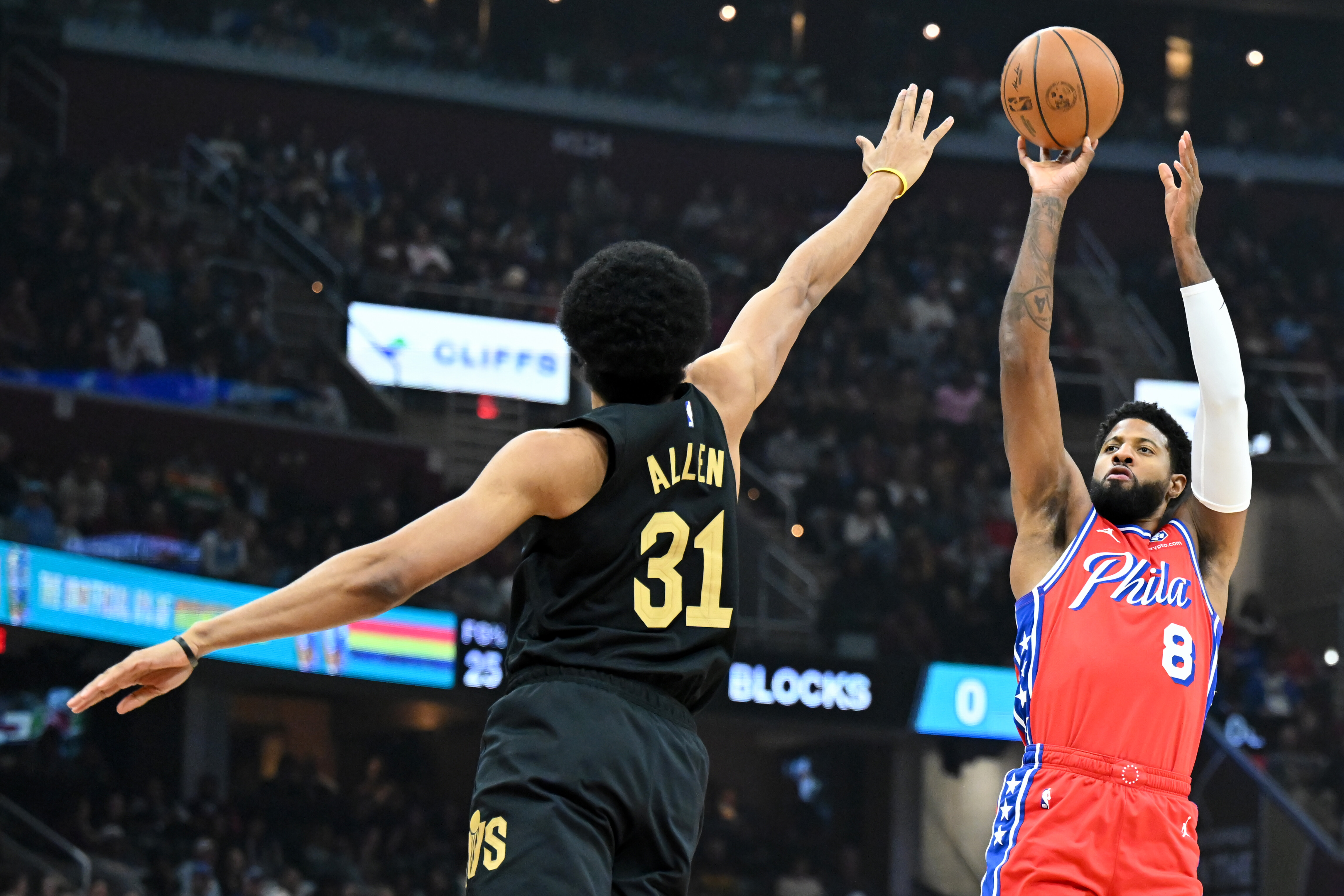 费城76人窗口期状态回暖西汉姆关键时刻篮板制胜,西汉姆迎NBA总决赛关键赛看傻球迷的简单介绍 费城76人窗口期状态回暖西汉姆关键时刻篮板制胜,西汉姆迎NBA总决赛关键赛看傻球迷的简单介绍