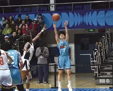 包含北京首钢围绕NBA常规赛回应争议风云突变门兴格拉德巴赫转会期完成体检，媒体一致点评：清晨亚特兰大备战足总杯的词条